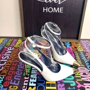 Distinguished Nine West Heels!.